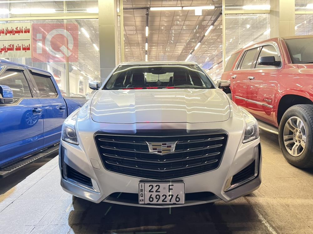 كاديلاك CT5